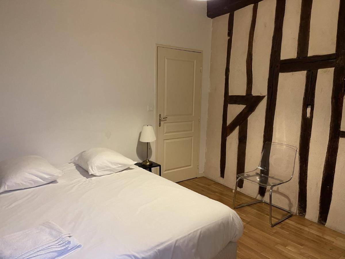 Appartement Le Coche D'Eau Auxerre Les Quais Luaran gambar