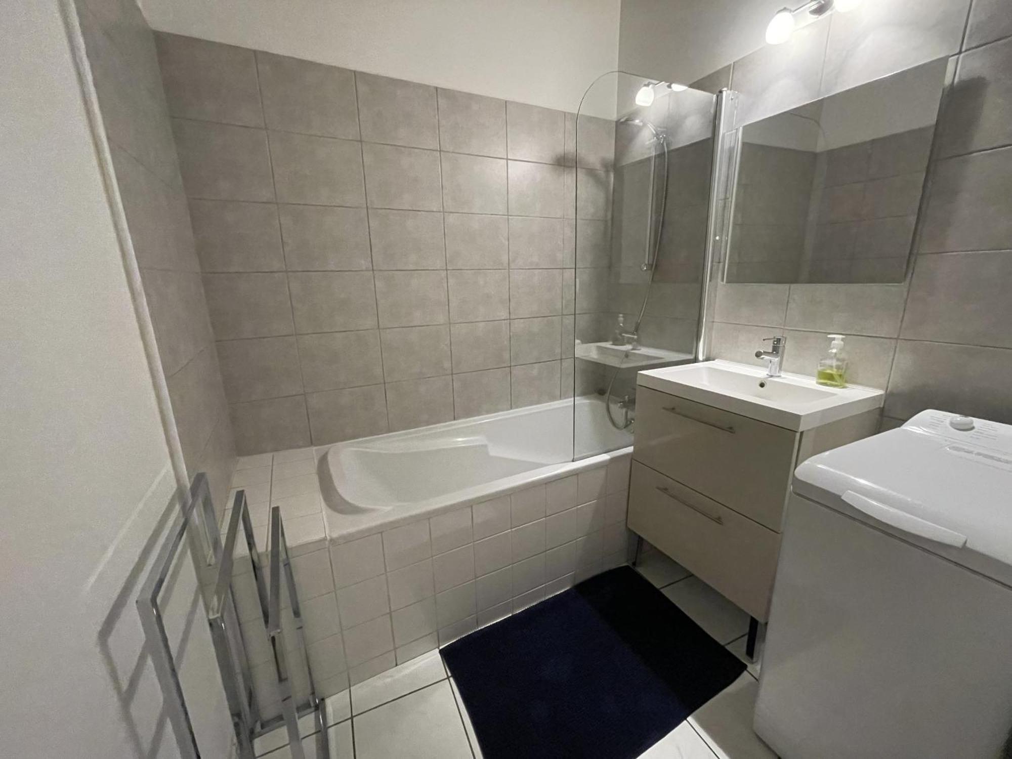 Appartement Le Coche D'Eau Auxerre Les Quais Luaran gambar